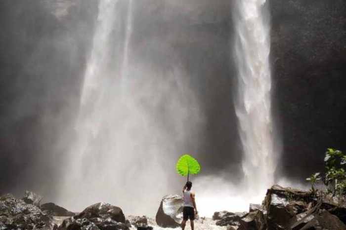 Air Terjun Lombongo: Harga Tiket, Daya Tarik, Jam Buka